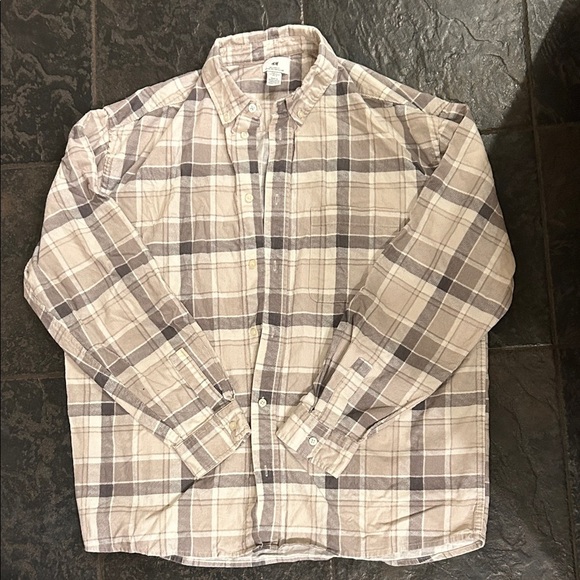 H&M Men's Casual Plaid Button Down Shirt - Beige and Gray very soft & textured - Picture 1 of 5
